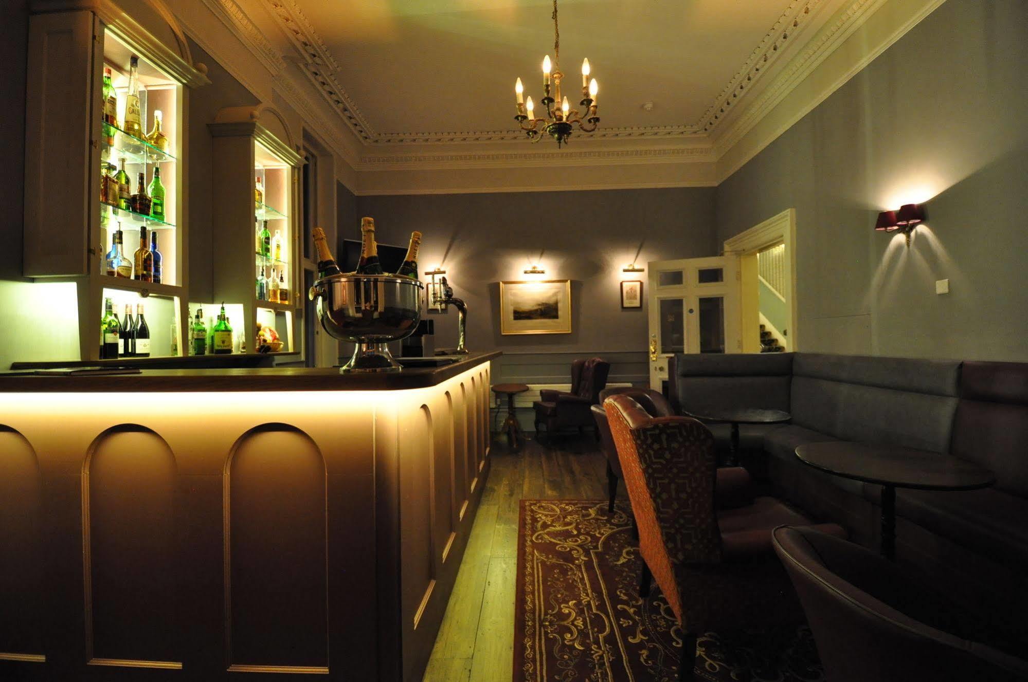 Bed and Breakfast Cotswold Grange Челтнем Екстер'єр фото The bar at the 2018 edition of the Edinburgh International Book Festival